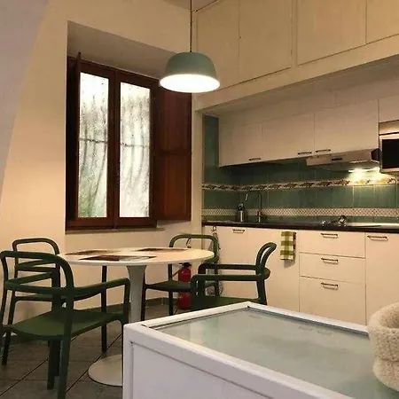 Rhome Away Tittoni *